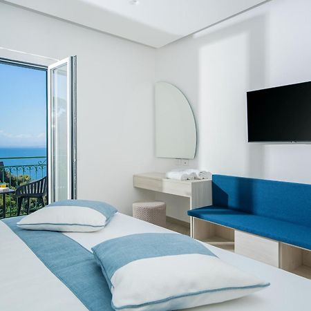 Sea View Deluxe Apartments Vico Equense Zewnętrze zdjęcie