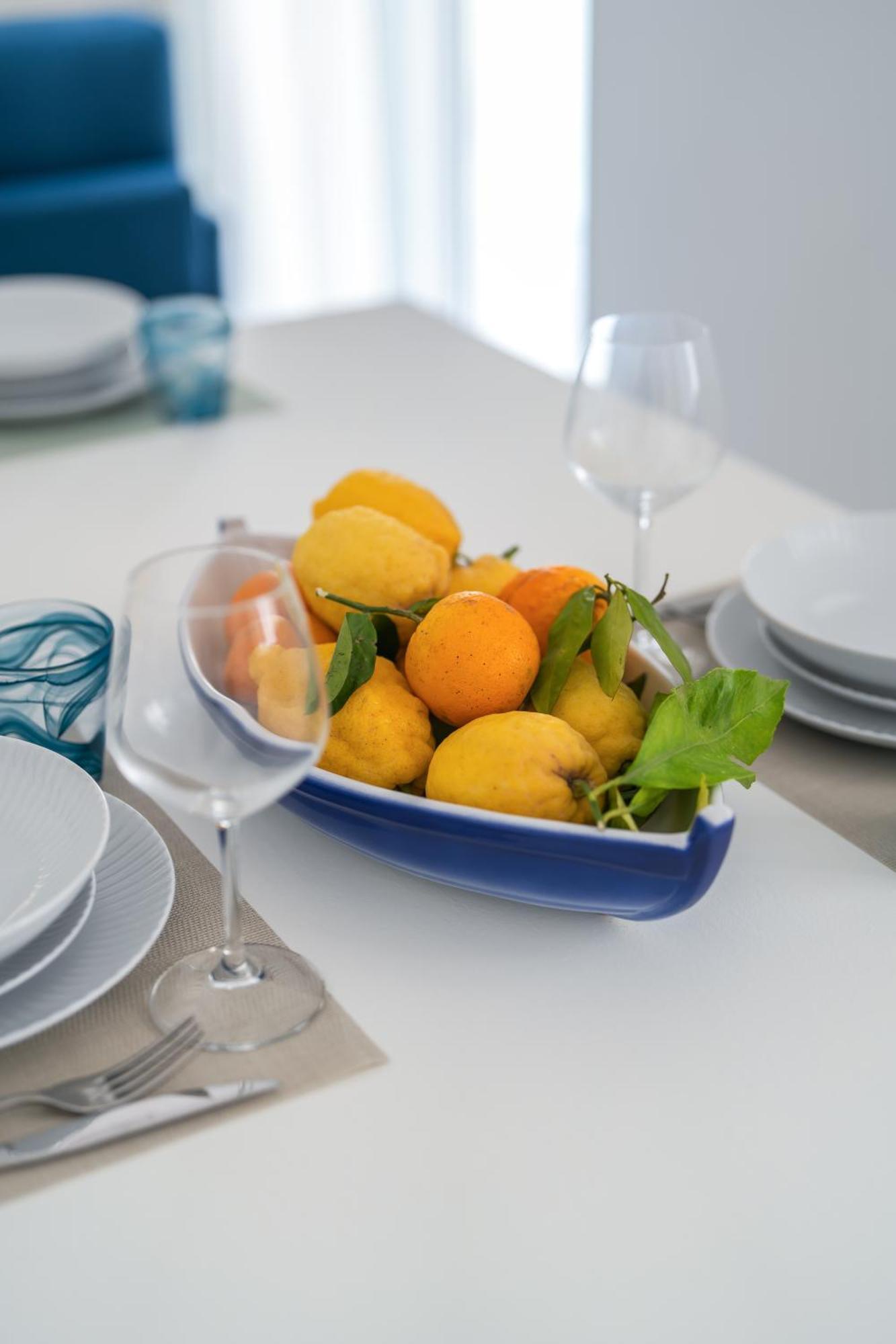 Sea View Deluxe Apartments Vico Equense Zewnętrze zdjęcie