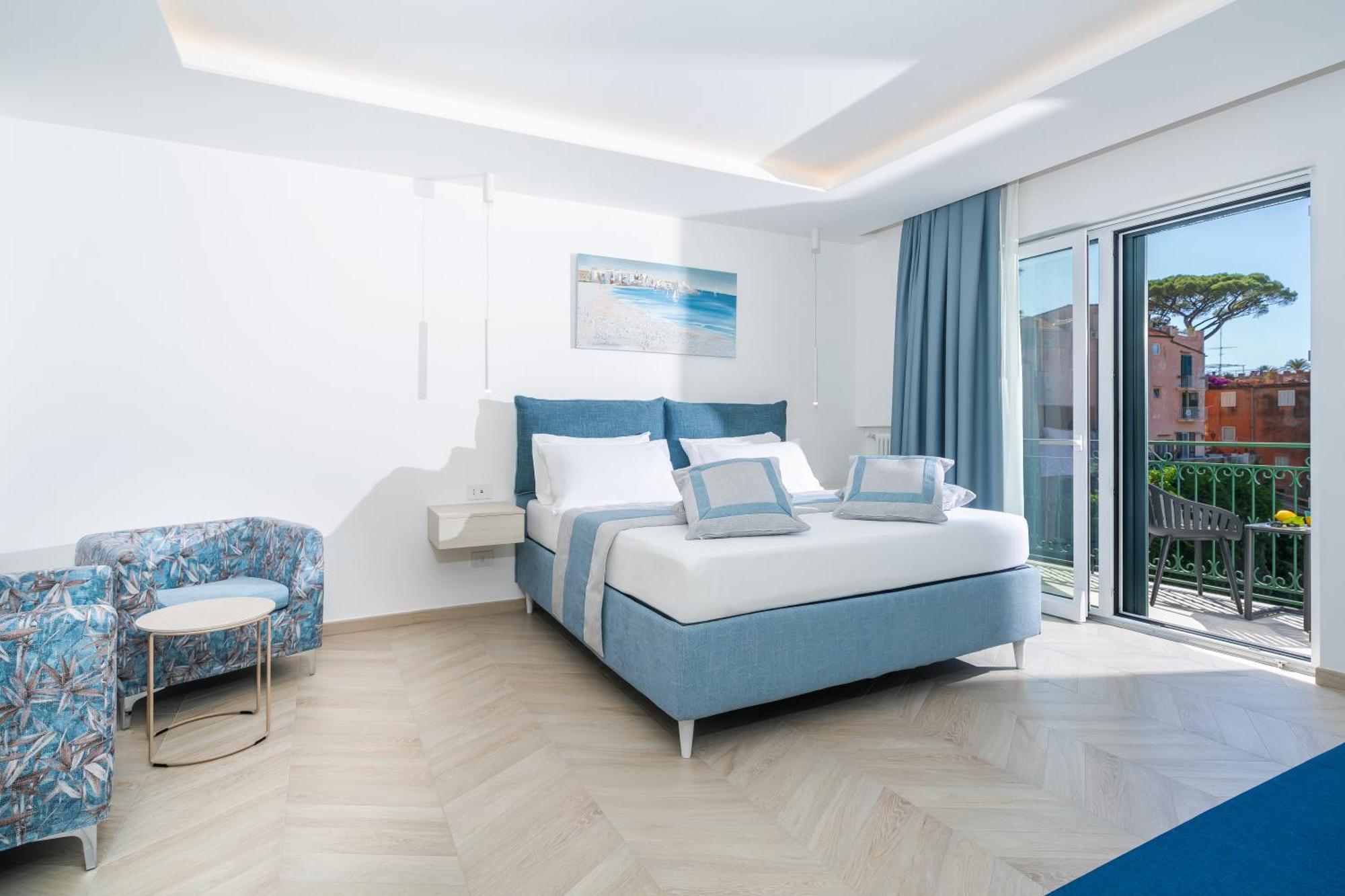 Sea View Deluxe Apartments Vico Equense Zewnętrze zdjęcie